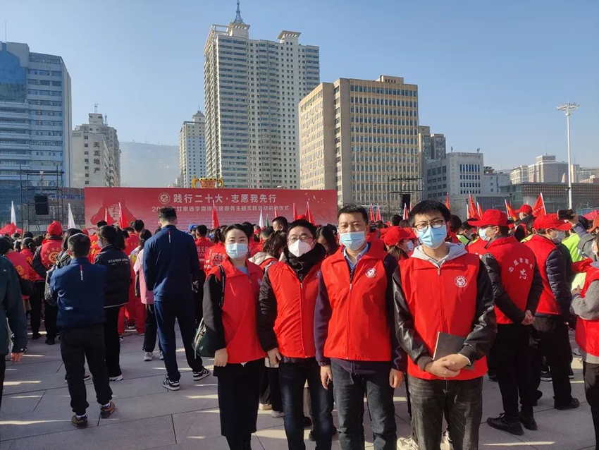 【集團要聞】踐行二十大 志愿我先行 甘肅藥業(yè)集團組織開展學(xué)雷鋒志愿服務(wù)活動